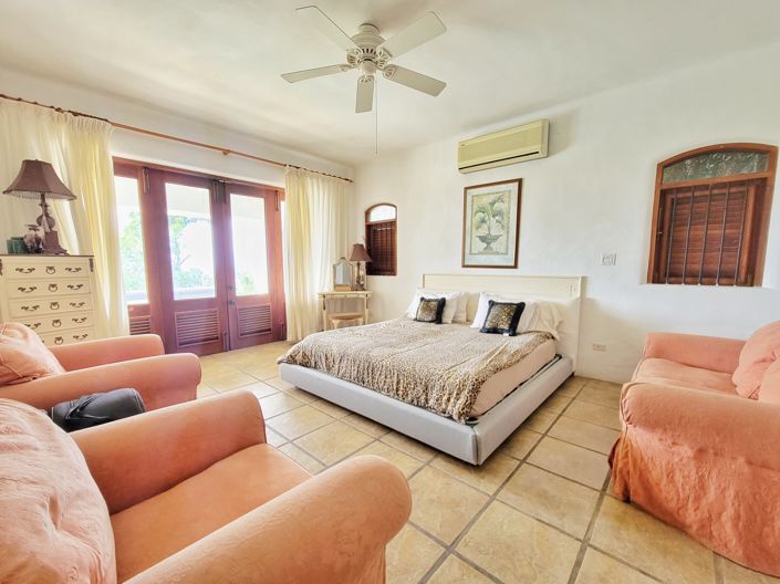 Image No.12-4 Bed House for sale