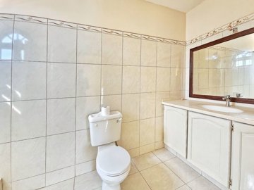 4face63f-0d0c-4ca6-9cea-8c8dde3117a7