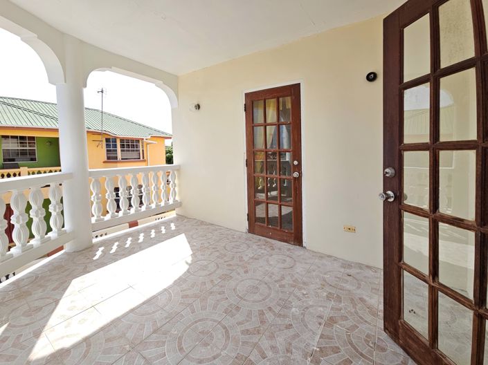 Image No.6-5 Bed House for sale