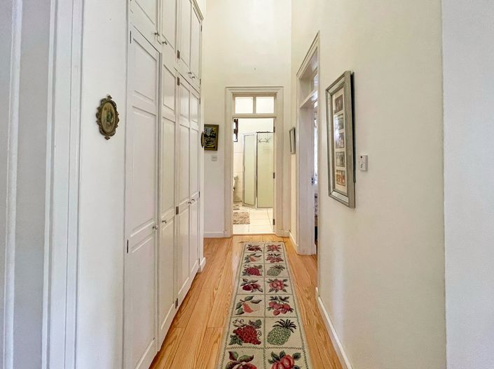 Image No.13-4 Bed House for sale