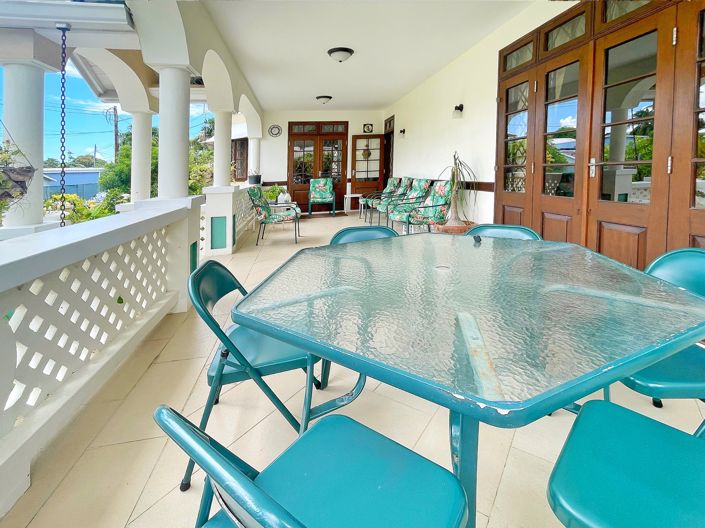 Image No.19-4 Bed House for sale