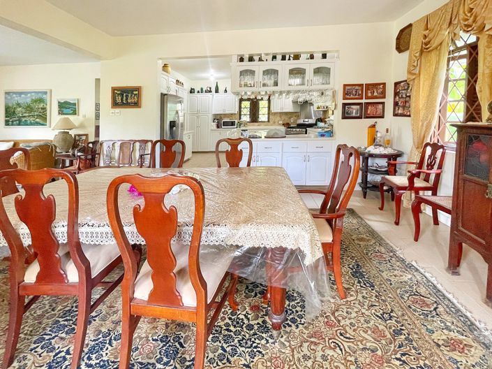 Image No.3-4 Bed House for sale