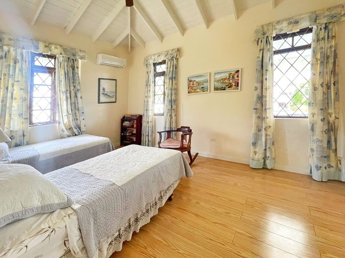 Image No.5-4 Bed House for sale