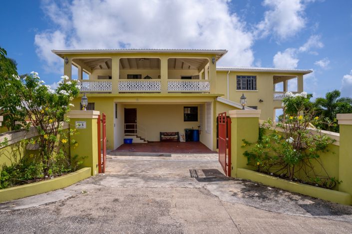 Image No.2-6 Bed House for sale