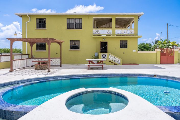 Image No.3-6 Bed House for sale