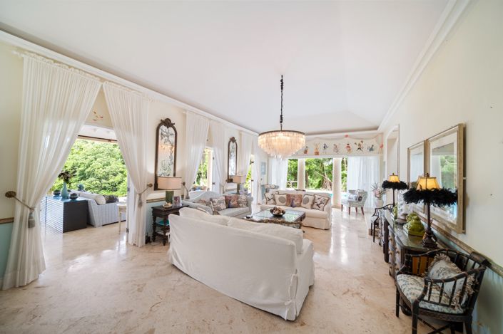 Image No.18-5 Bed House for sale