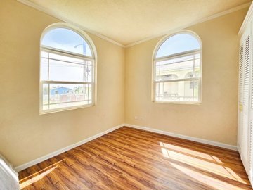 8e9d191f-855e-4ae6-8a1f-c4f02b72063e