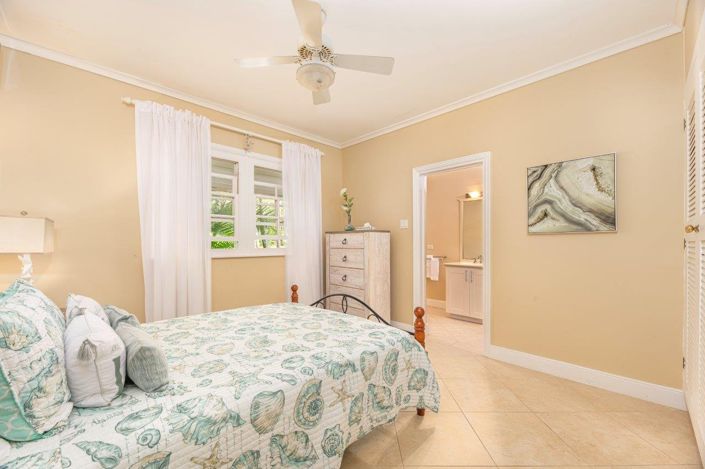 Image No.14-4 Bed Property for sale