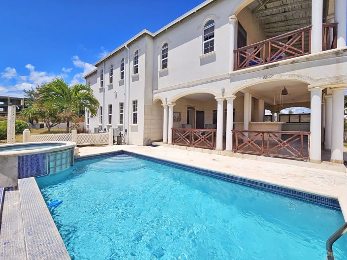 Image No.15-6 Bed House for sale