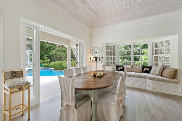 Image No.12-4 Bed Property for sale