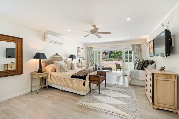 Image No.28-4 Bed Property for sale