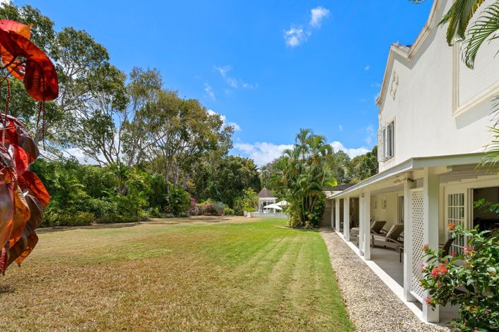 Image No.30-4 Bed Property for sale