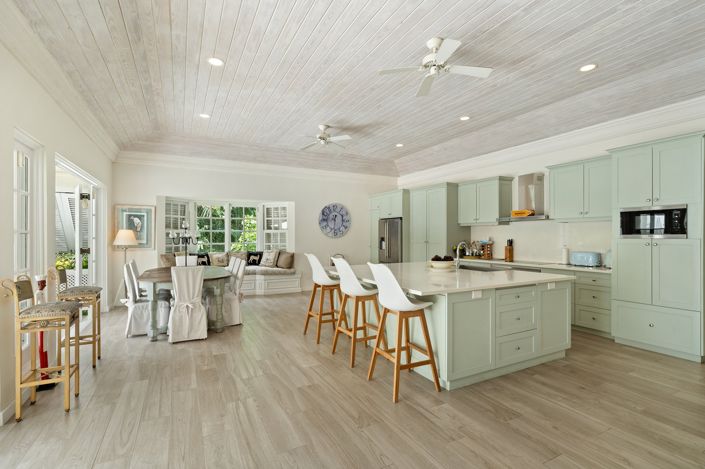 Image No.5-4 Bed Property for sale