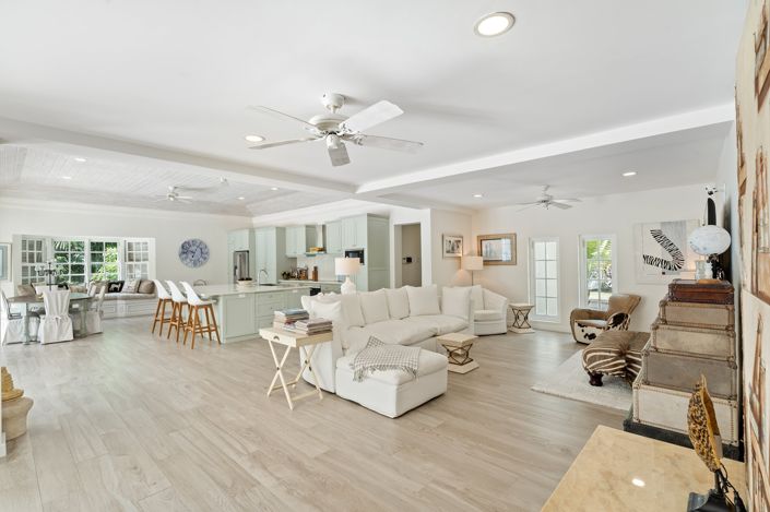 Image No.9-4 Bed Property for sale