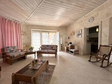 ef0c5e42-364e-44ab-b71c-7f3b3033d6ea