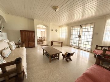 7296870d-f4f6-49b8-9cc2-d6b75d0e592e