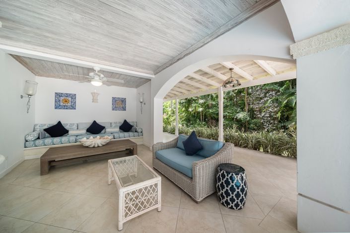 Image No.5-6 Bed House for sale