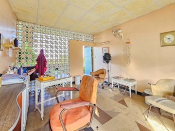 2819e89f-6b2b-44f6-8c56-840e6d91ddea