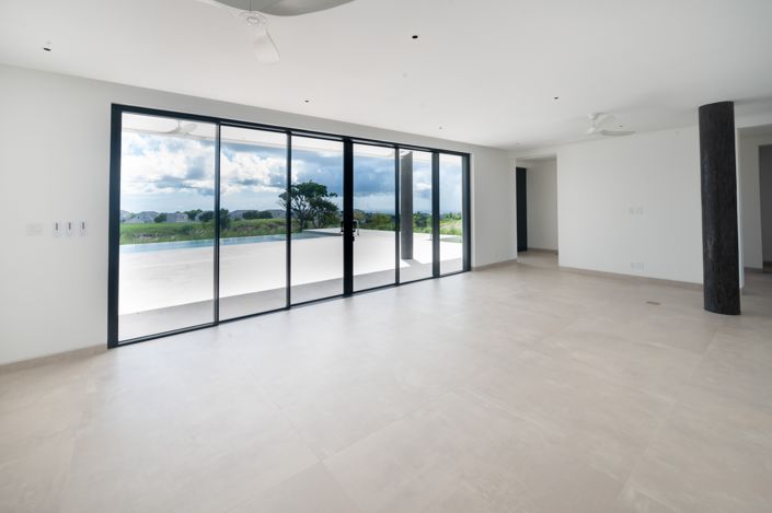 Image No.4-5 Bed Property for sale