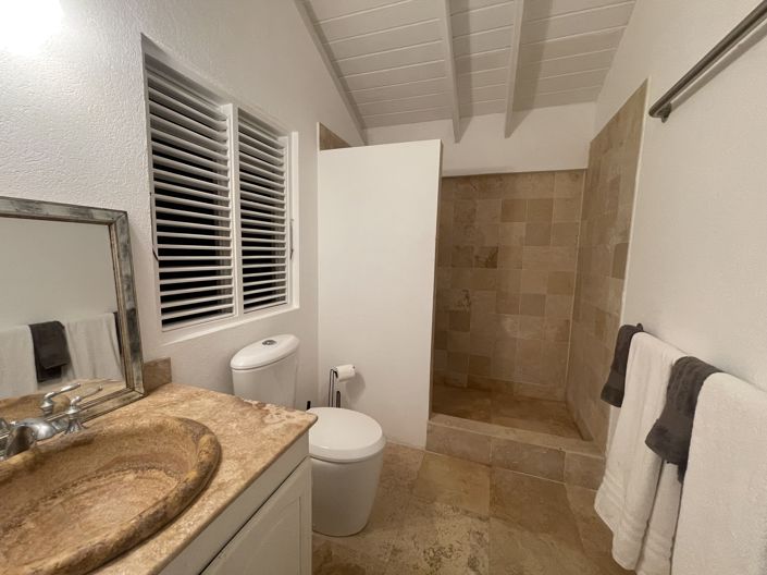 Image No.13-5 Bed House for sale