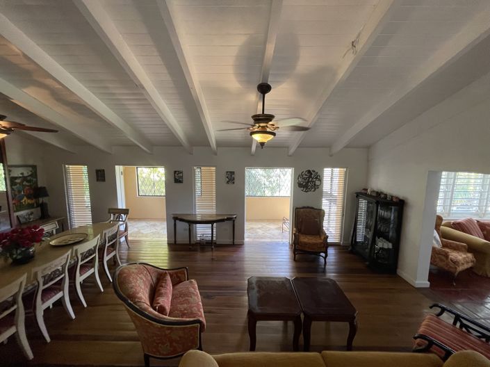 Image No.15-5 Bed House for sale