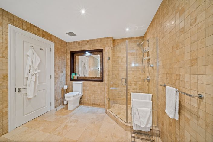 Image No.16-3 Bed Property for sale