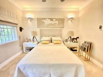 e6acaadd-1716-4d39-b525-08124e8ea77a