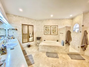 c931c250-d248-461f-83a1-9dc281b1348b