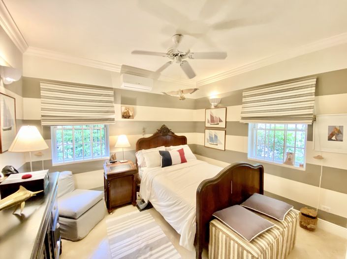 Image No.9-Maison de 5 chambres à vendre à Oistins