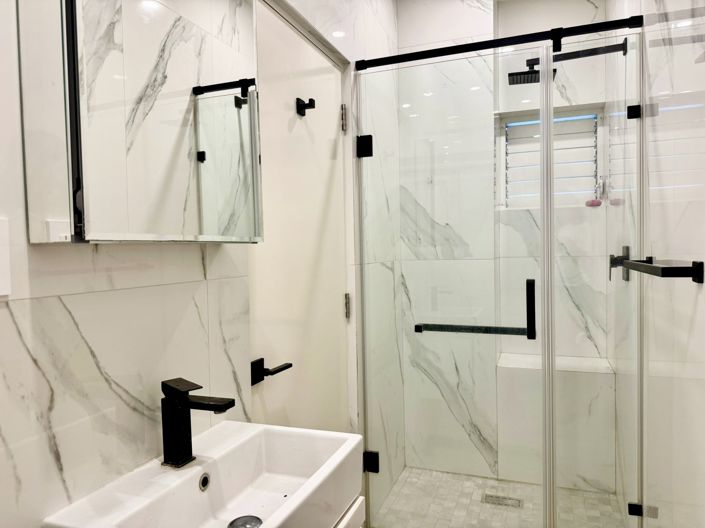 Image No.6-2 Bed Property for sale