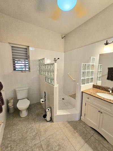 Image No.15-4 Bed House for sale