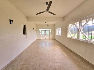 ef6a9be6-2631-4e8b-8a02-9bf87176ce53