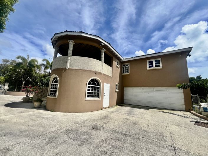 Image No.2-5 Bed House for sale