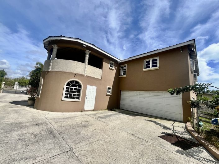 Image No.20-5 Bed House for sale