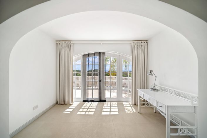 Image No.12-3 Bed House for sale