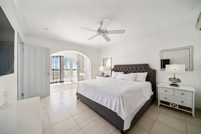 Image No.9-3 Bed House for sale