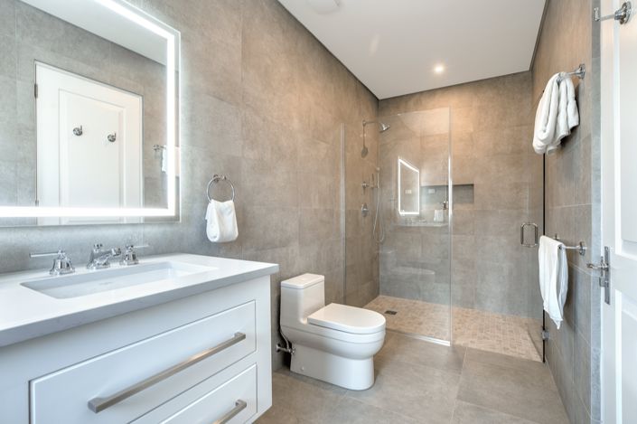 Image No.13-6 Bed House for sale