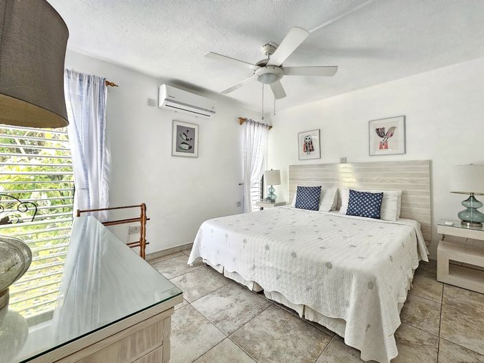 Image No.4-1 Bed Property for sale