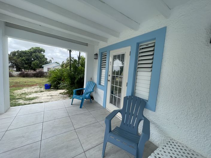 Image No.20-6 Bed Property for sale