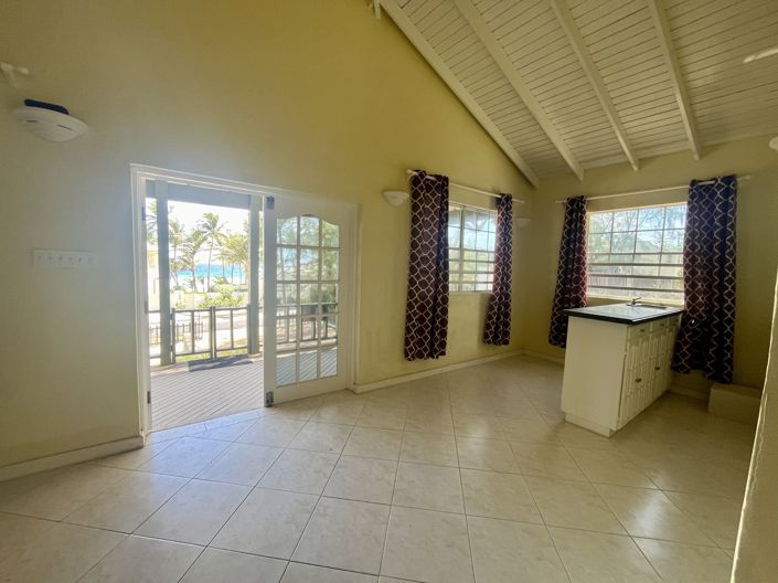 Image No.4-6 Bed House for sale