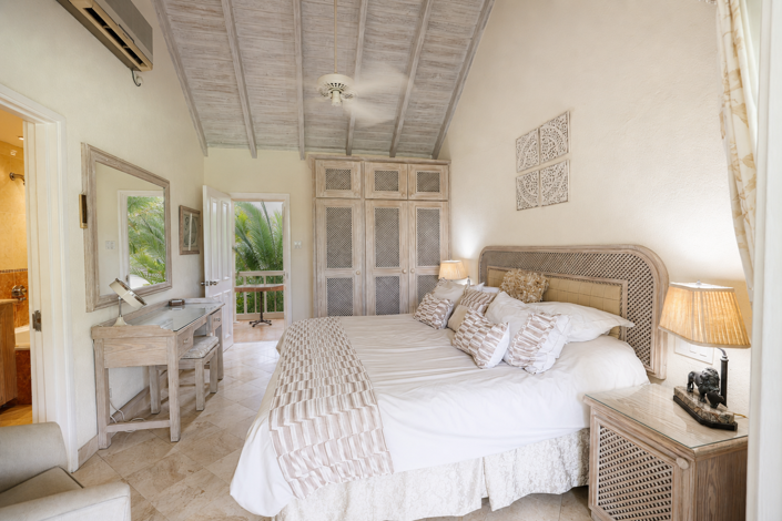 Image No.17-5 Bed Property for sale