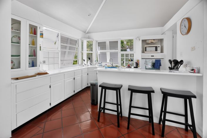 Image No.16-3 Bed House for sale