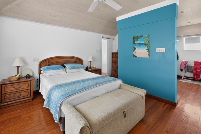 Image No.22-3 Bed House for sale