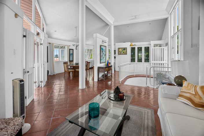 Image No.8-3 Bed House for sale