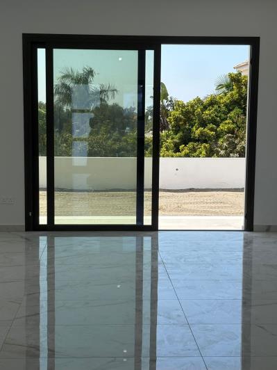 Image No.12-3 Bed Villa / Detached for sale