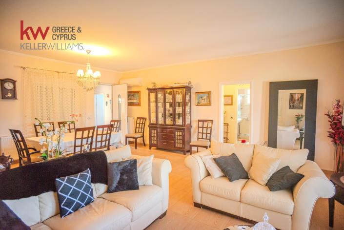 Image No.7-Maison de 4 chambres à vendre à Elos