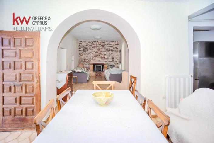 Image No.6-Maison de 2 chambres à vendre à East Mani