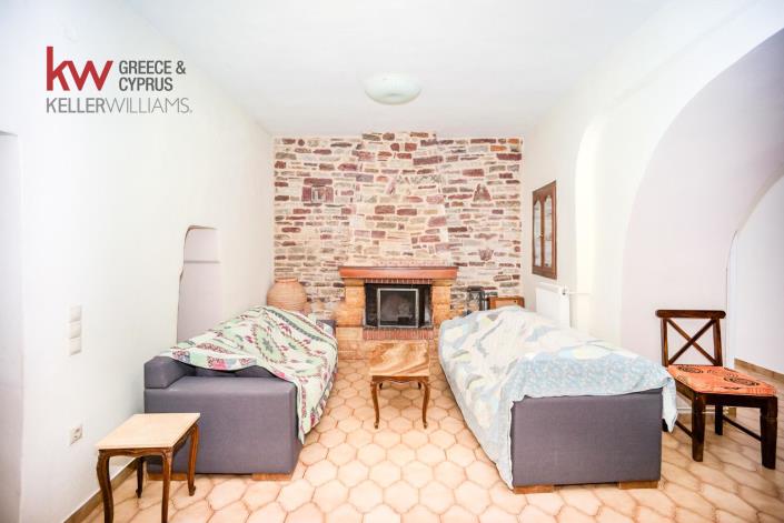 Image No.11-Maison de 2 chambres à vendre à East Mani