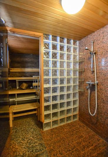 Image No.24-3 Bed Cottage for sale