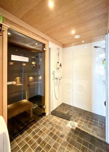 Image No.16-4 Bed Semi-Detached for sale